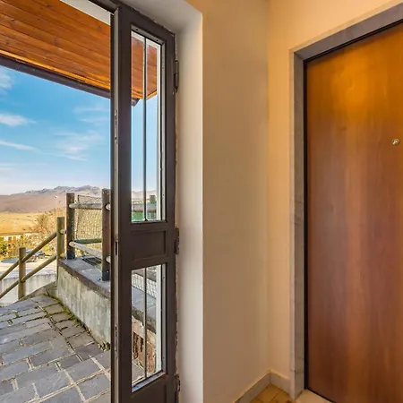 Apartment Rifugio Marley By Napoliapartments